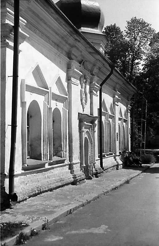 1989 р. Південний фасад. Вигляд із…