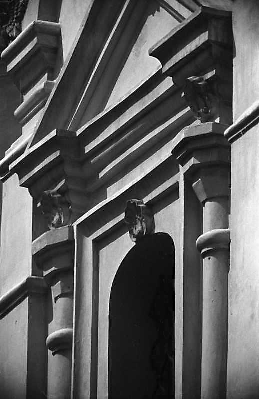 1989 р. Вікно південно-східної грані…