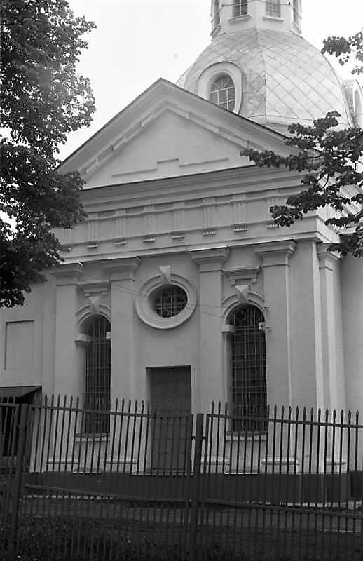 1989 р. Бічний фасад. Вигляд з позиції…