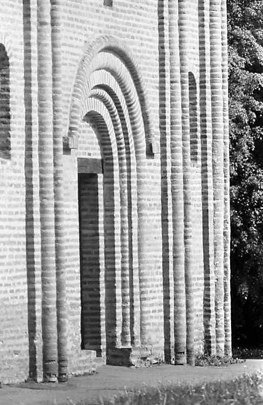 Південний портал