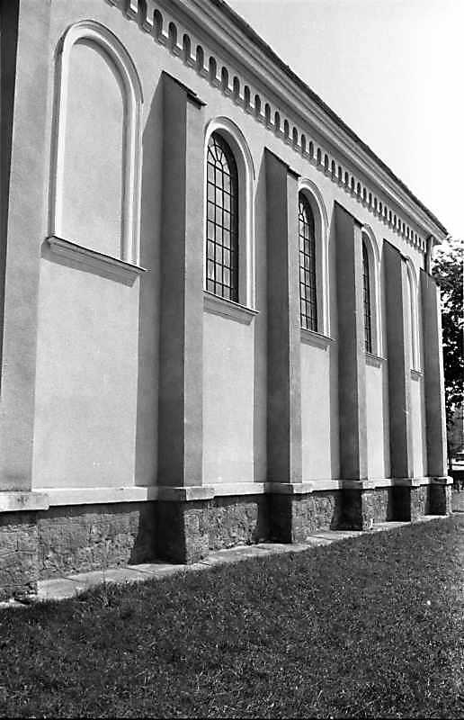 1989 р. Бічний фасад. Вигляд з позиції…