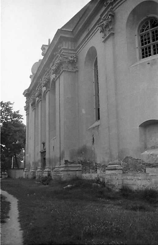 1989 р. Південний фасад. Вигляд з…