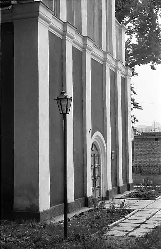 1989 р. Головний фасад. Вигляд з…