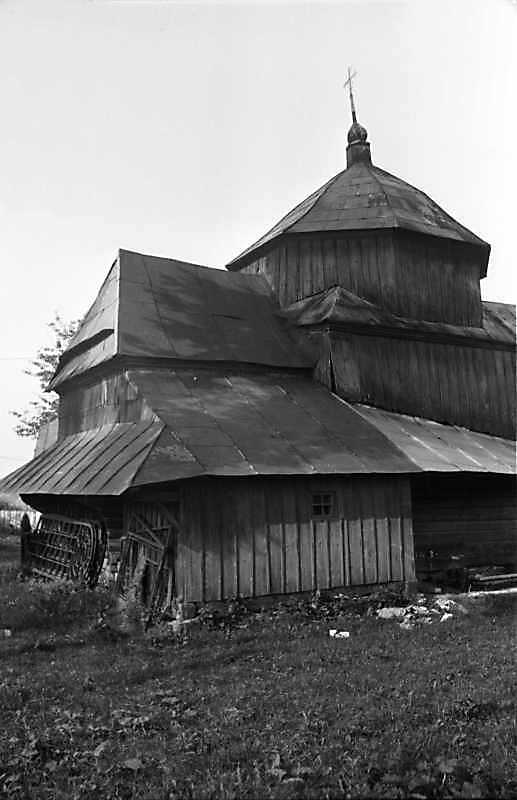 1989 р. Вівтар і нава. Вигляд з…