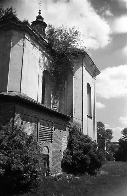 1989 р. Бічний фасад. Вигляд з позиції…