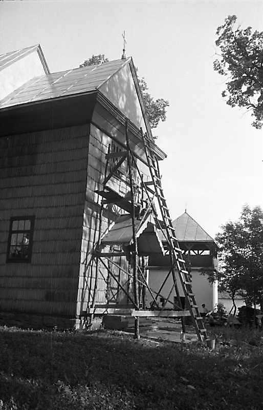 1989 р. Бабинець і дзвіниця. Вигляд з…