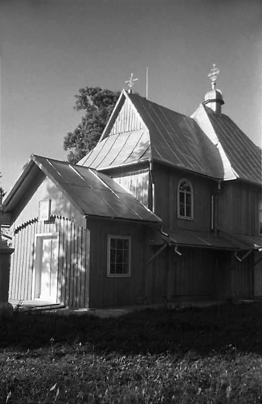 Притвор і бабинець