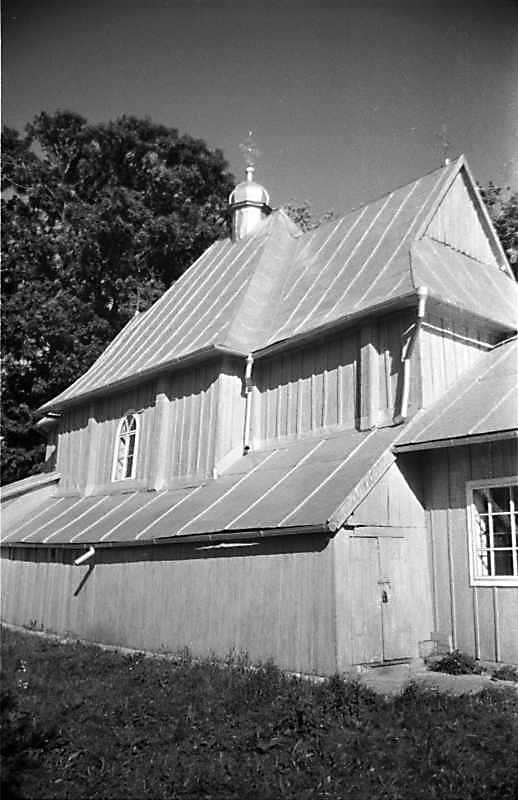 Північний фасад церкви