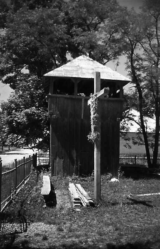 1989 р. Дзвіниця. Вигляд зі сходу