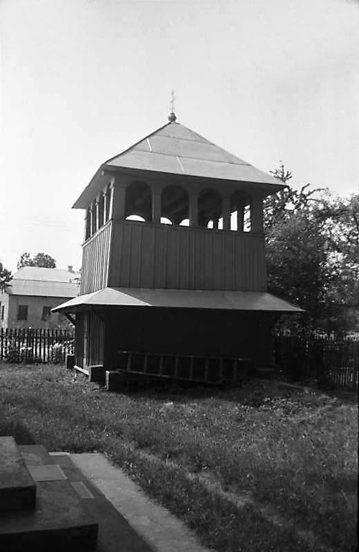 1989 р. Дзвіниця. Вигляд з півночі