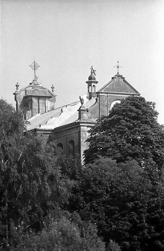 Костел. Вигляд з північного заходу