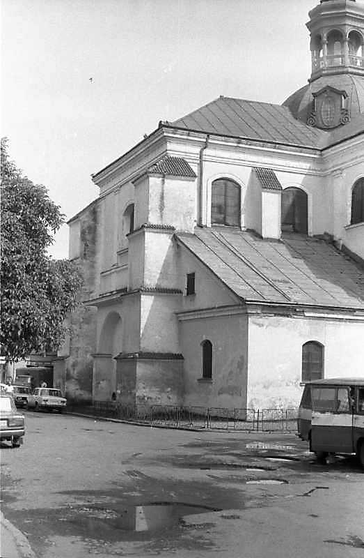 1989 р. Вівтар. Вигляд з північного…