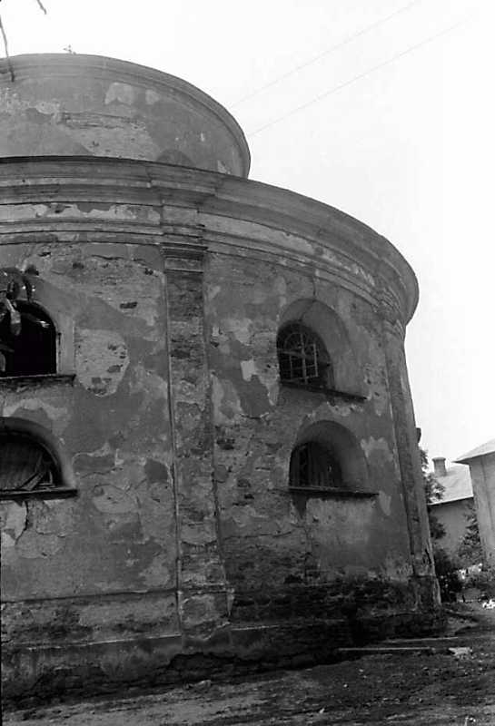 1989 р. Вівтар. Вигляд з північного…