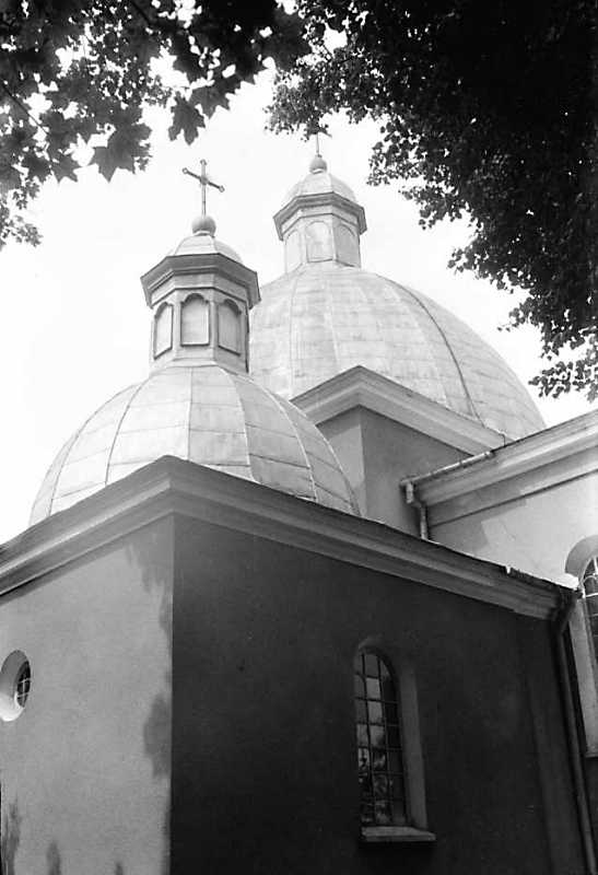 1989 р. Південна прибудова до вівтаря…