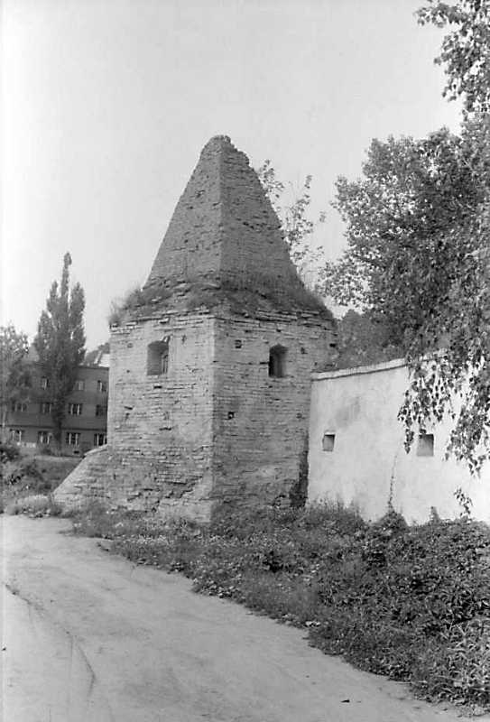 1989 р. Південно-західна башта. Вигляд…