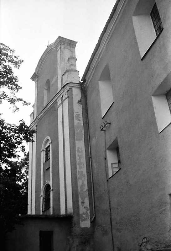 1989 р. Костел і корпус 2. Вигляд з…