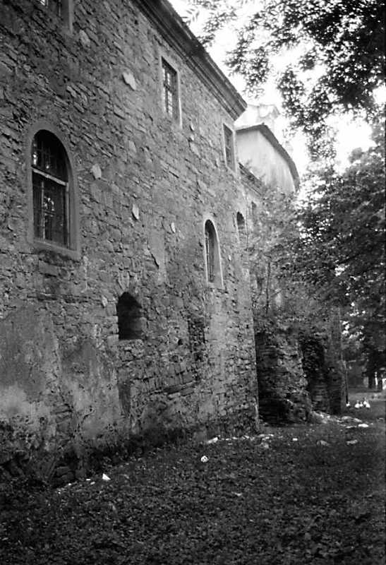 1989 р. Фрагмент корпусу 9, мур 10 і…