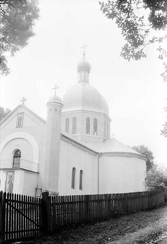 Бічний фасад