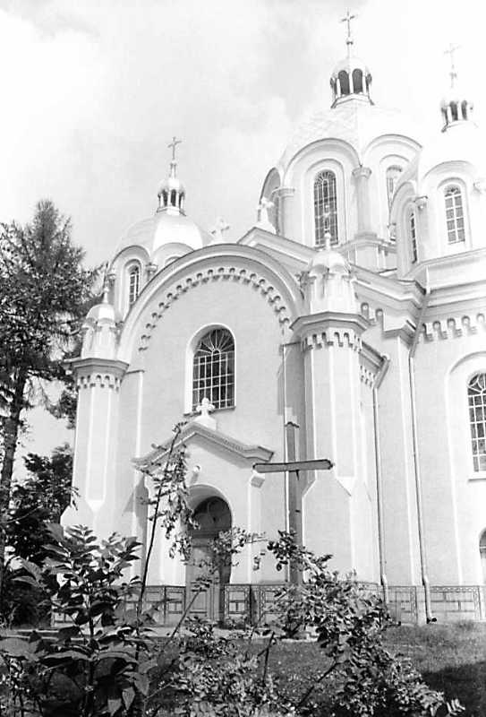 Головний фасад