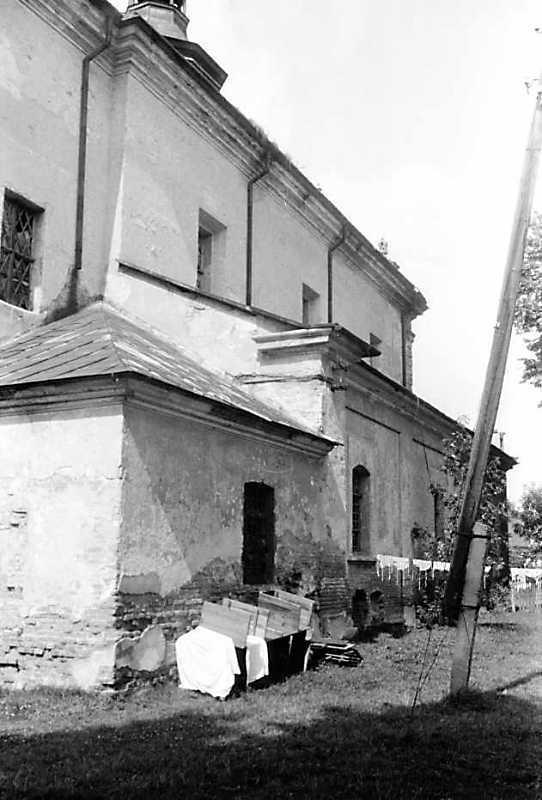 1989 р. Бічний фасад. Вигляд з позиції…