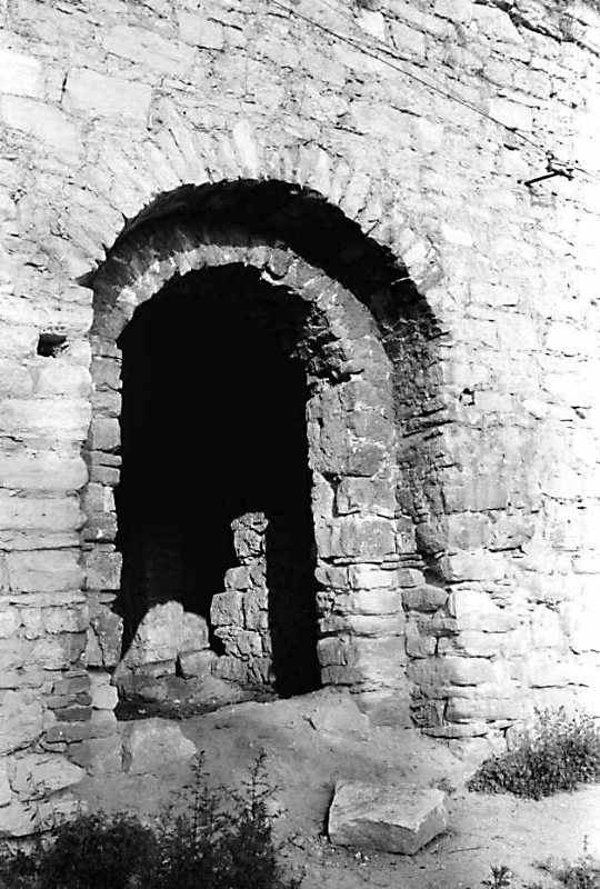 Вхід до каземату (2)