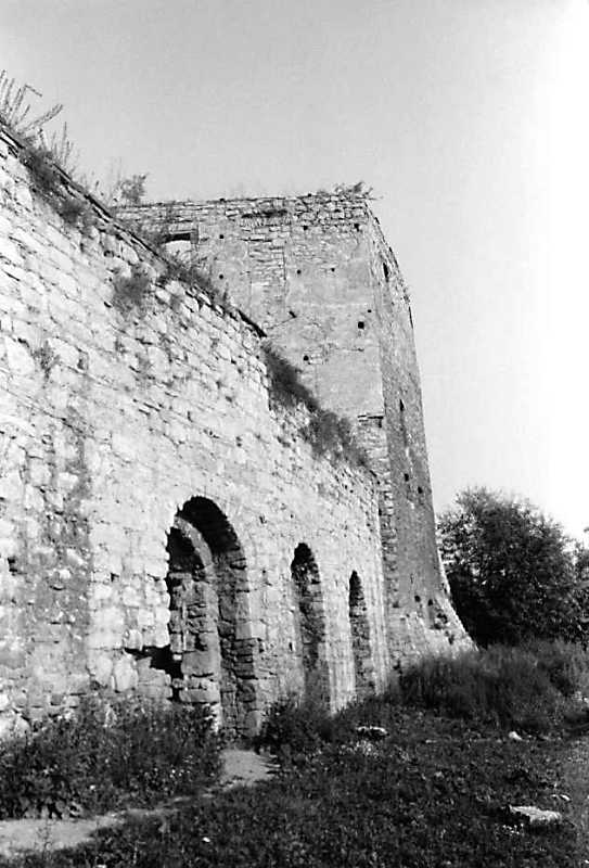 1989 р. Західний мур і південна башта.…