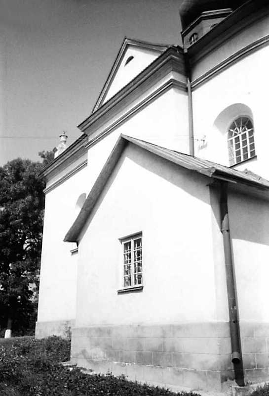 1989 р. Бічний фасад. Вигляд з позиції…