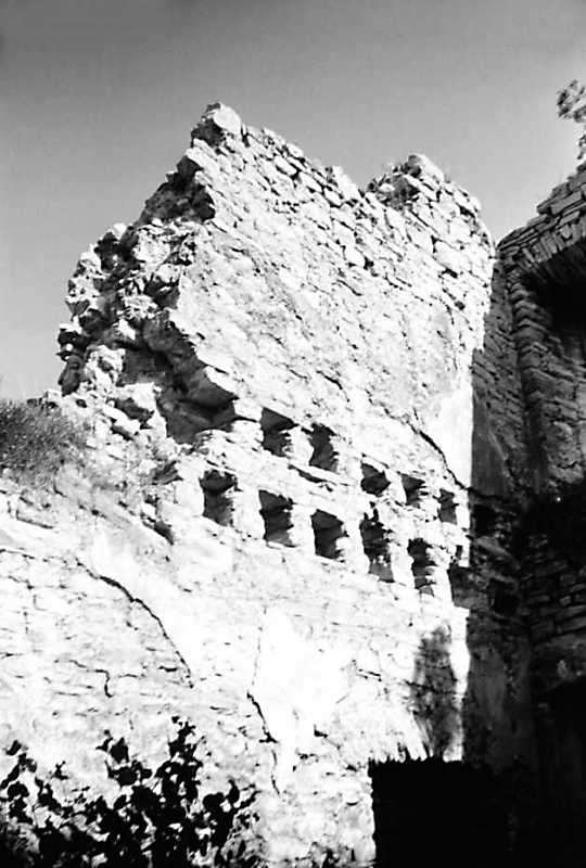 1989 р. Фрагмент внутрішньої стіни.…