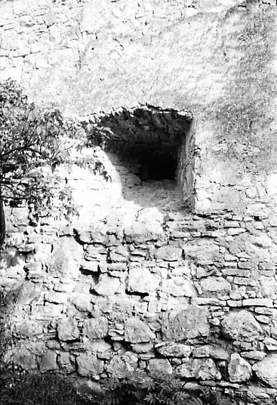 1989 р. Бійниця 1-го ярусу