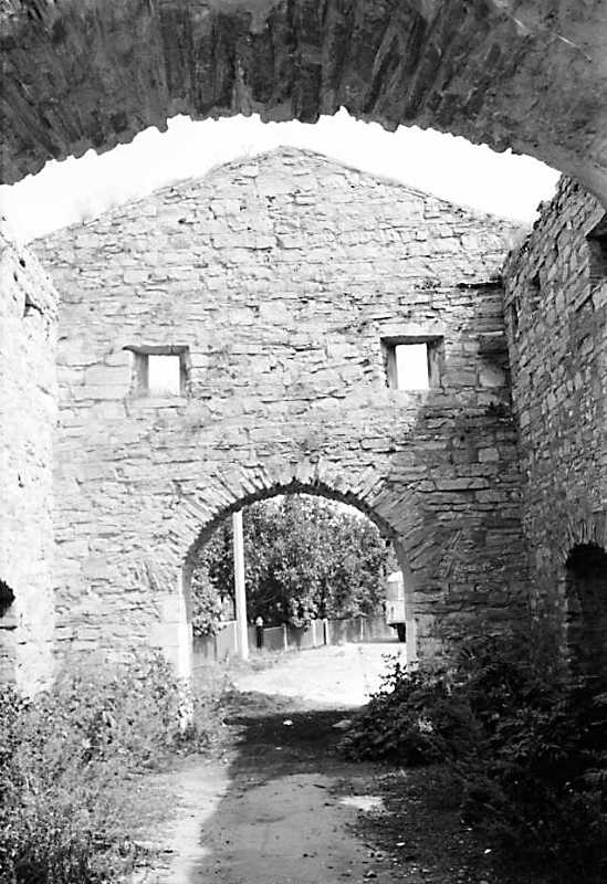 1989 р. Інтер’єр східної стіни. Вигляд…