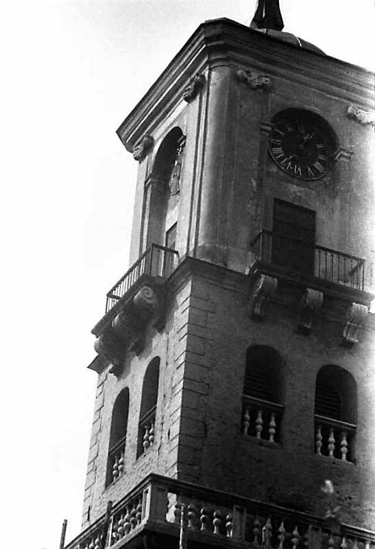 1989 р. Верхні яруси башти. Вигляд з…