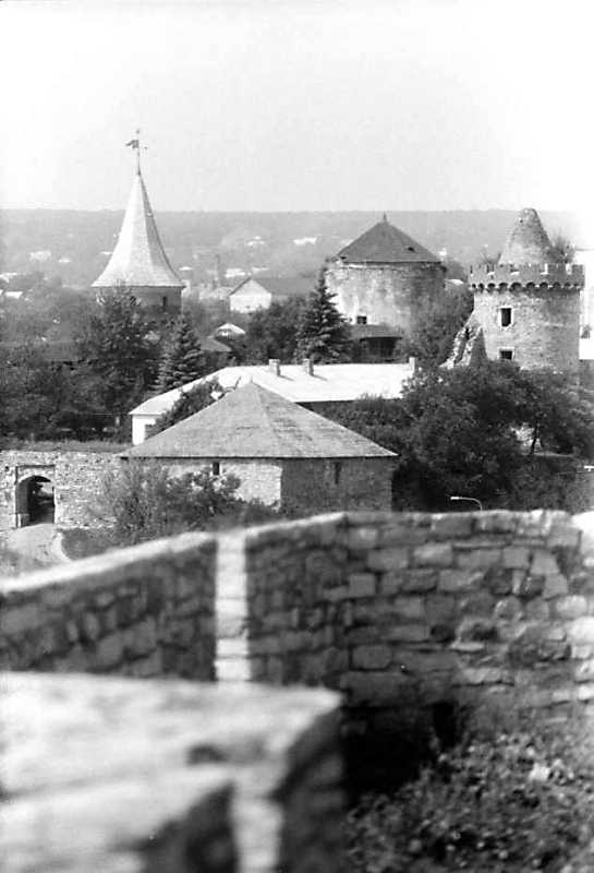 Башти Тенчинська, Нова Східна, Ляська,…