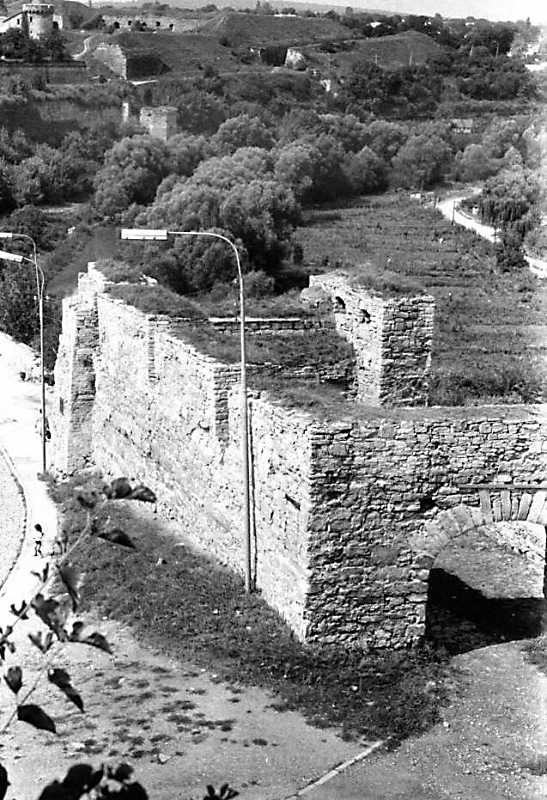 1989 р. Вид на міську браму з…