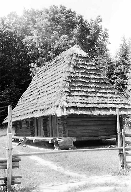 1990 р. Загальний вигляд з торця