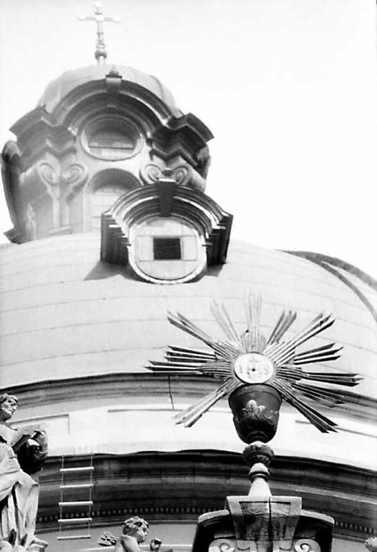 Фрагмент купола та ліхтарик