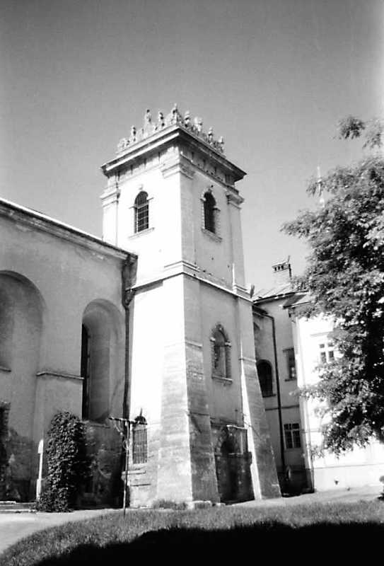 1990 р. Башта. Вигляд з південного…