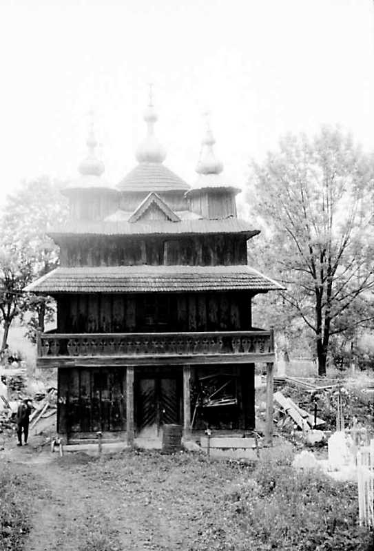 1990 р. Дзвіниця. Вигляд із заходу