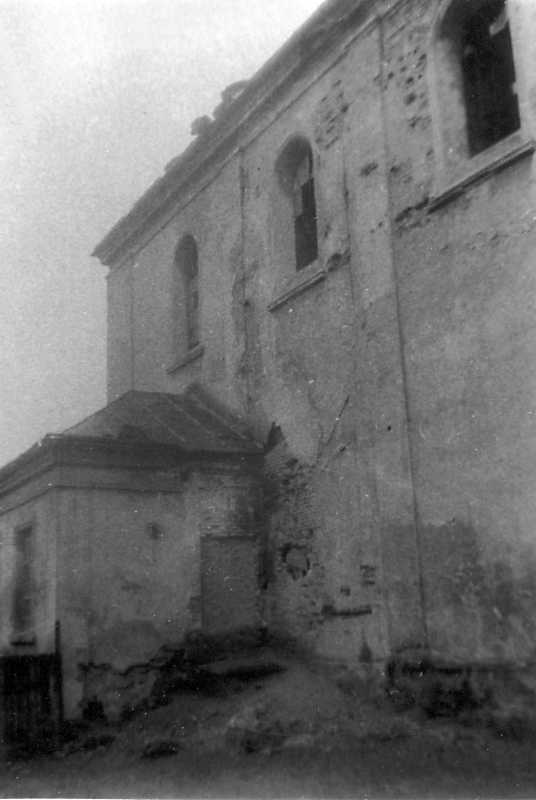 1990 р. Бічний фасад. Вигляд з позиції…