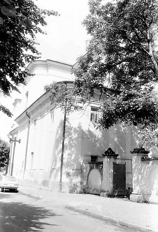 1990 р. Південний фасад. Вигляд зі сходу