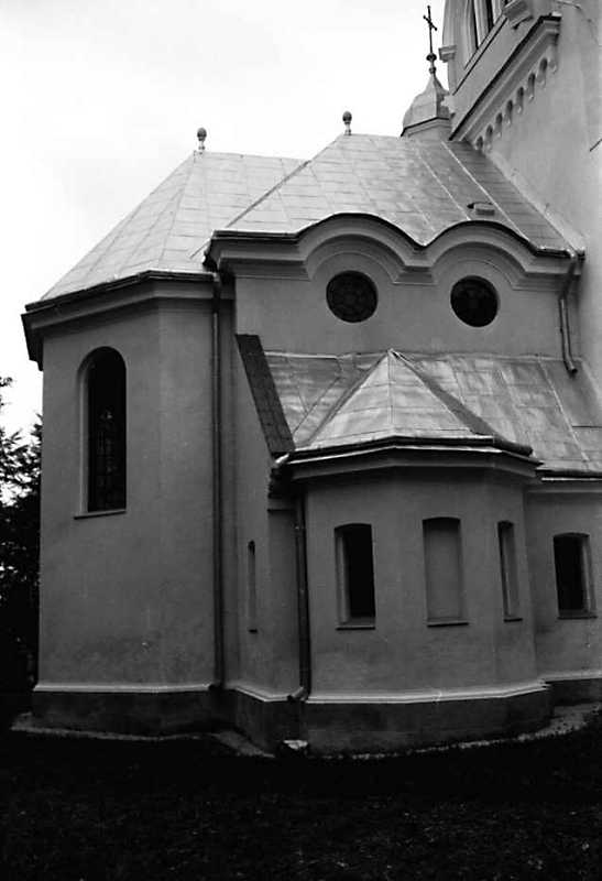 1990 р. Вівтар. Вигляд з півночі