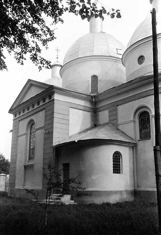 1990 р. Бічний фасад. Вигляд з позиції…