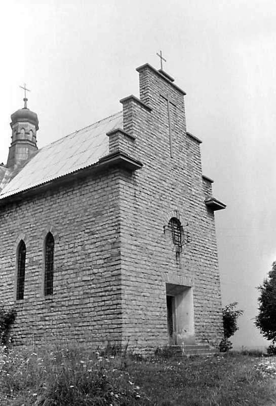 Головний фасад