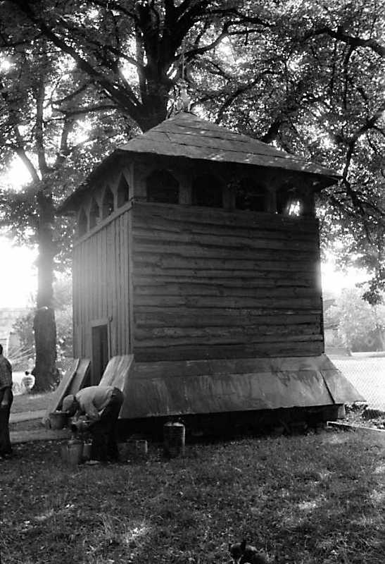 1990 р. Дзвіниця. Вигляд з позиції А1