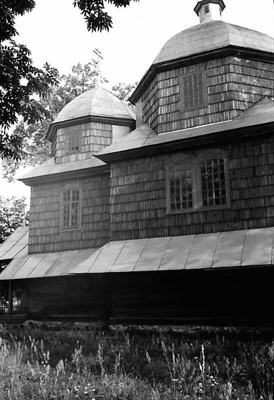 1990 р. Бабинець і нава. Вигляд з…