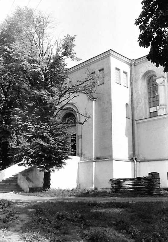 1990 р. Головний фасад. Вигляд з…