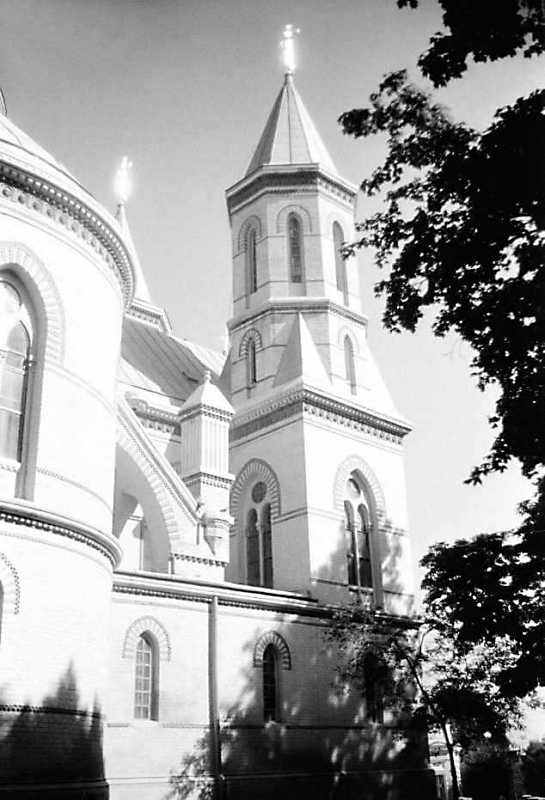 1991 р. Башта головного фасаду. Вигляд…