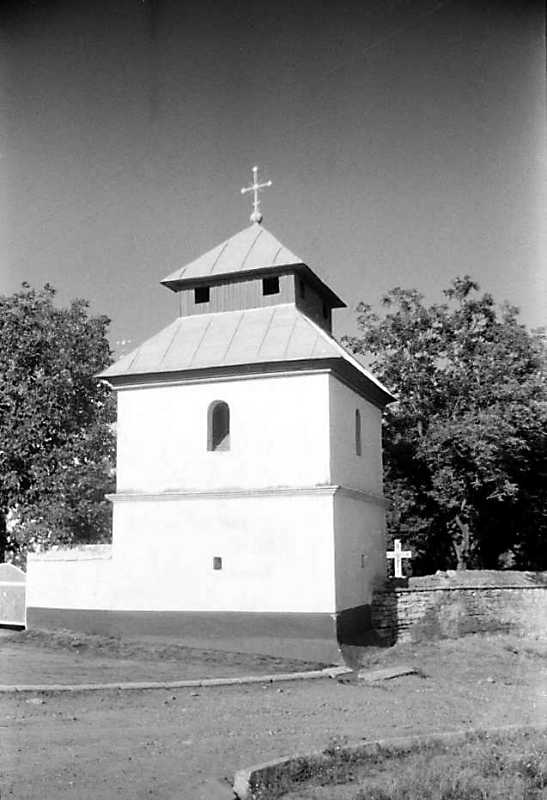 1991 р. Дзвіниця. Вигляд із заходу