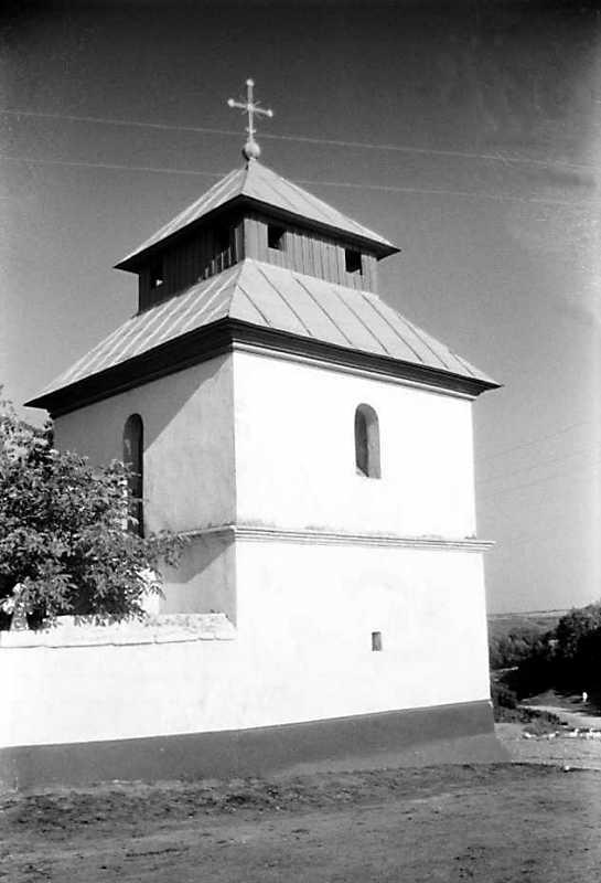 1991 р. Дзвіниця. Вигляд з північного…