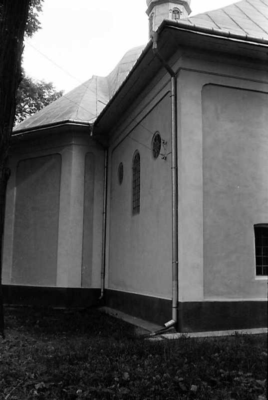 1991 р. Бічний фасад. Вигляд з позиції…