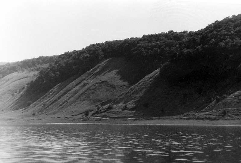 Перша згадка: 1598 р. [Історія міст і сіл УРСР : Чернівецька область. – К. :… Перебиківці с